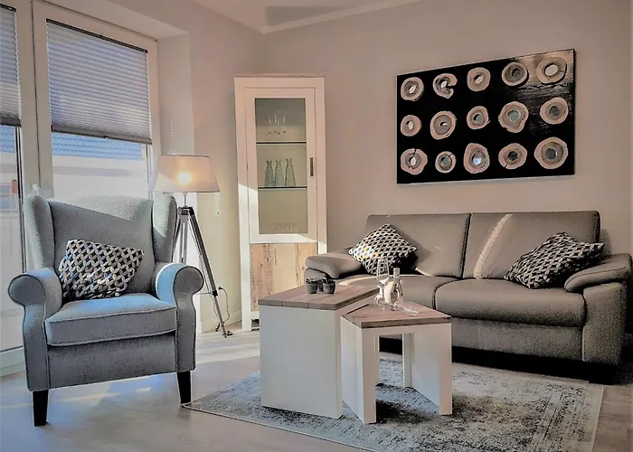 Bernstein Mare Rose 3 Büsum